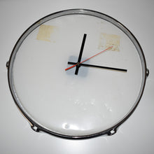 Laden Sie das Bild in den Galerie-Viewer, Vintage Uhr 13&quot; - EINZELSTÜCK