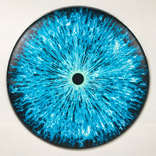 Laden Sie das Bild in den Galerie-Viewer, NEON EYE (Glow in the dark)