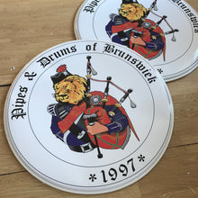Laden Sie das Bild in den Galerie-Viewer, PIPES &amp; DRUMS BASSDRUM SCHLAGFELLE (Individuell)
