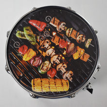 Laden Sie das Bild in den Galerie-Viewer, Einzelstück: &quot;Pommerenke&quot; Snare mit Design, 13x5&quot;